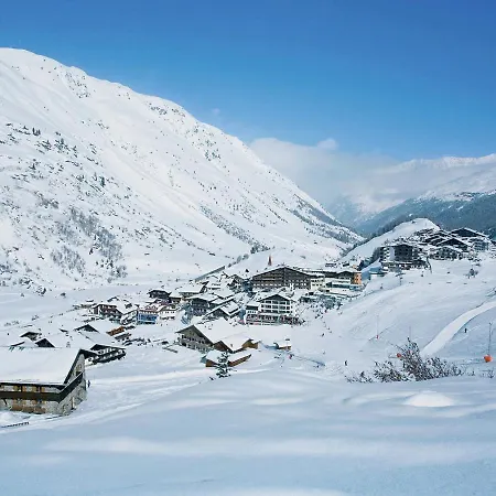 Quaint In L Ngenfeld With Sauna Huben (Imst)